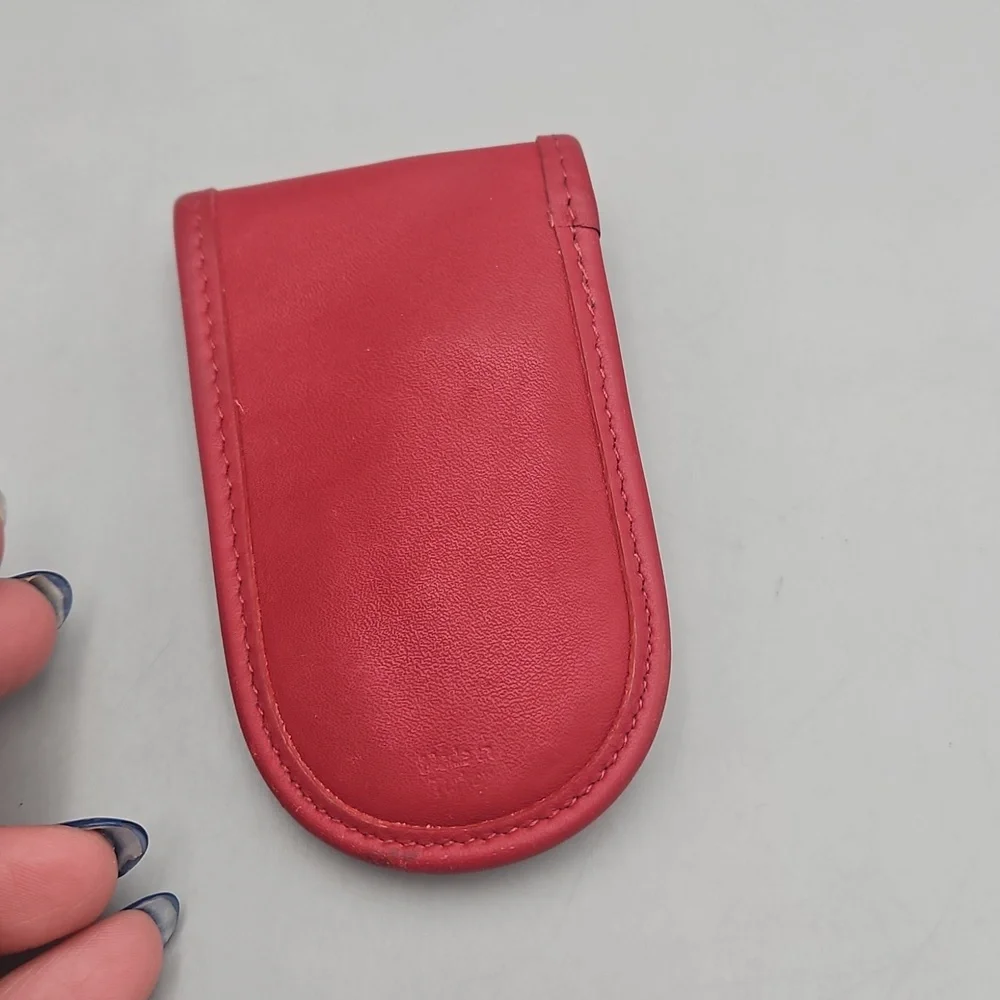 Vintage Coach manicure tool holder vintage Red - Picture 3 of 8